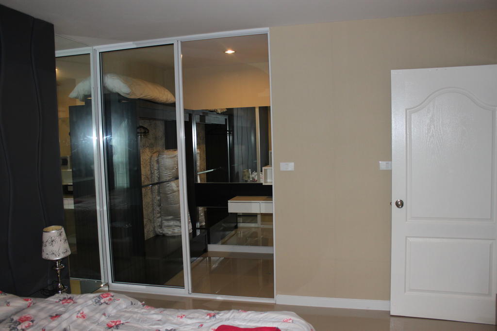 Ferienwohnung The Ocean Pearl Pattaya Zimmer foto